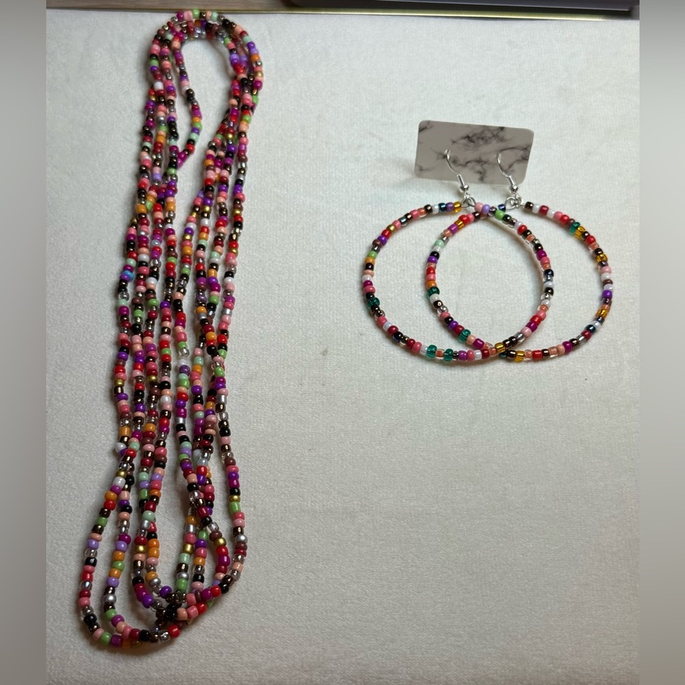 Love Beads Beaded Necklace and Earring Set- Pinks